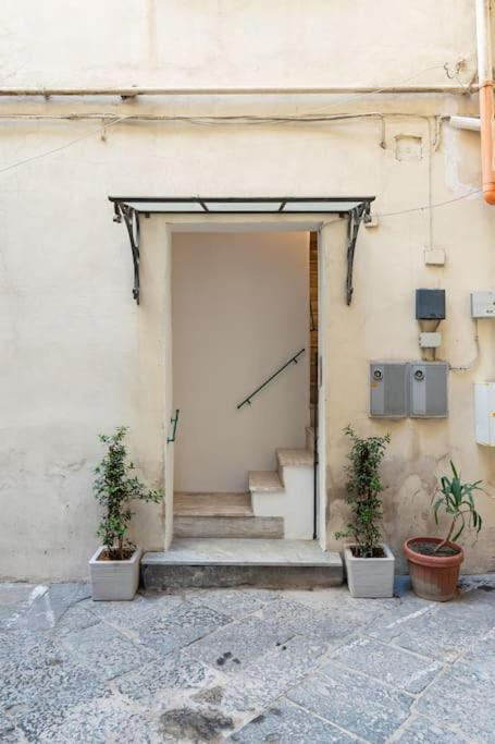 Apartment Viky House *